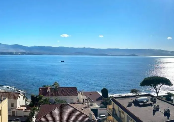 Appartement Beautiful T4 With A View Of The Gulf D'ajaccio Ajaccio (Corsica)